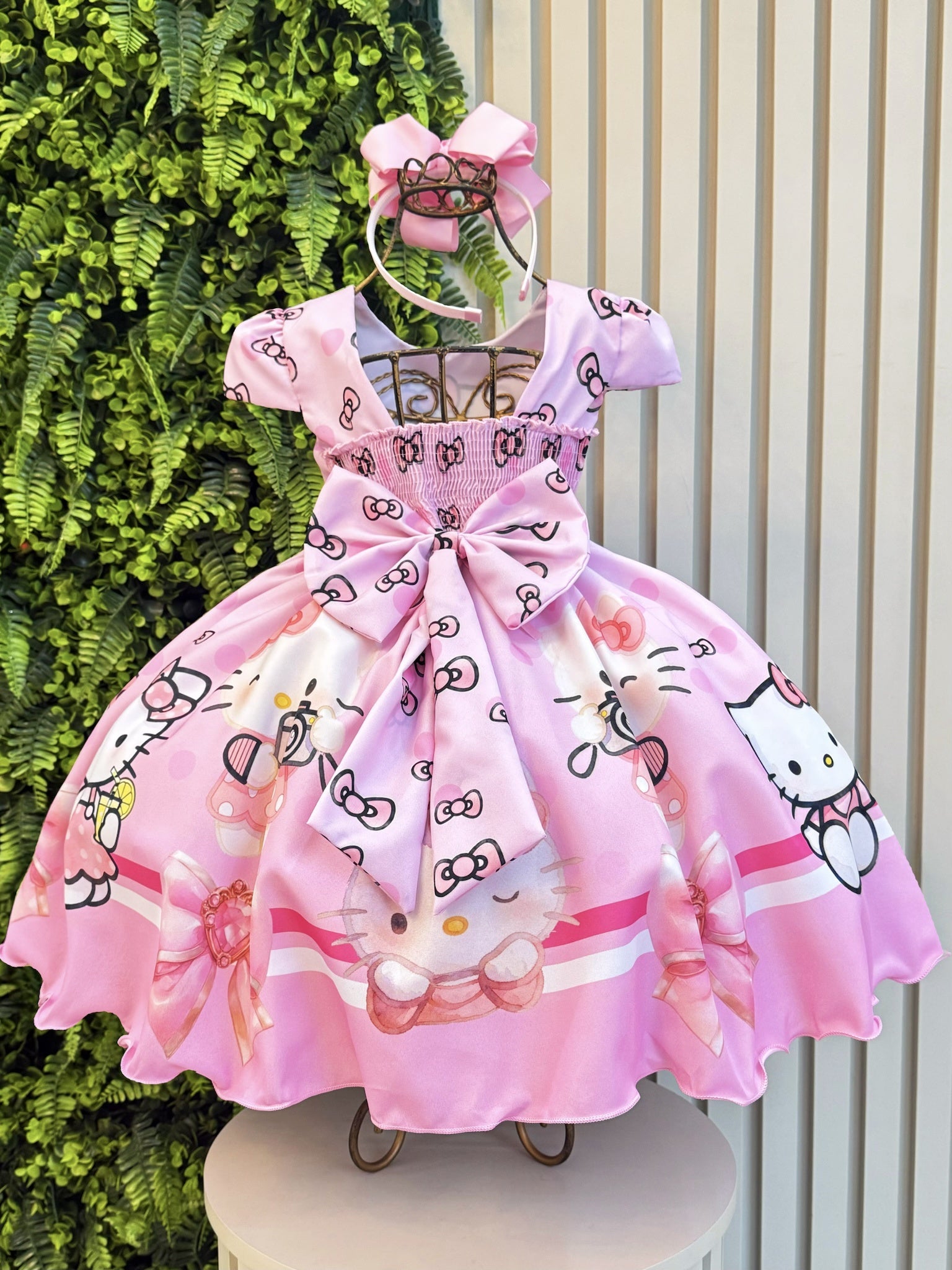 Pink Kitty Girls’ Party Dress with Full Skirt